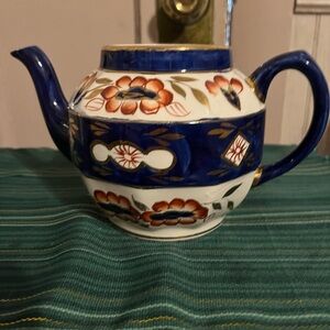 Sadler tea pot